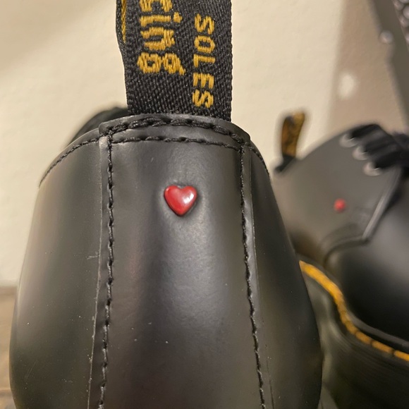 NWT Dr. Martens x Betty Boop collaboration platforms Women’s 10 (Men’s 9) - Picture 7 of 12